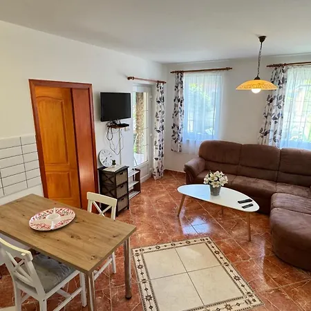 Mdm Appartement *